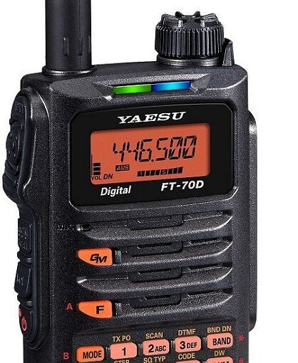 YAESU FT 70DE